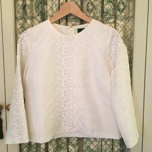 C. Wonder Eyelet Top Size 4